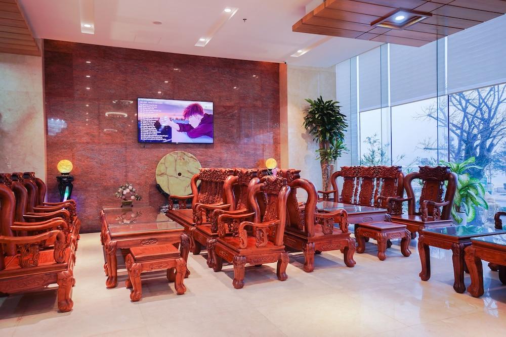 Vinh Hoang Hotel Dong Hoi Exterior foto